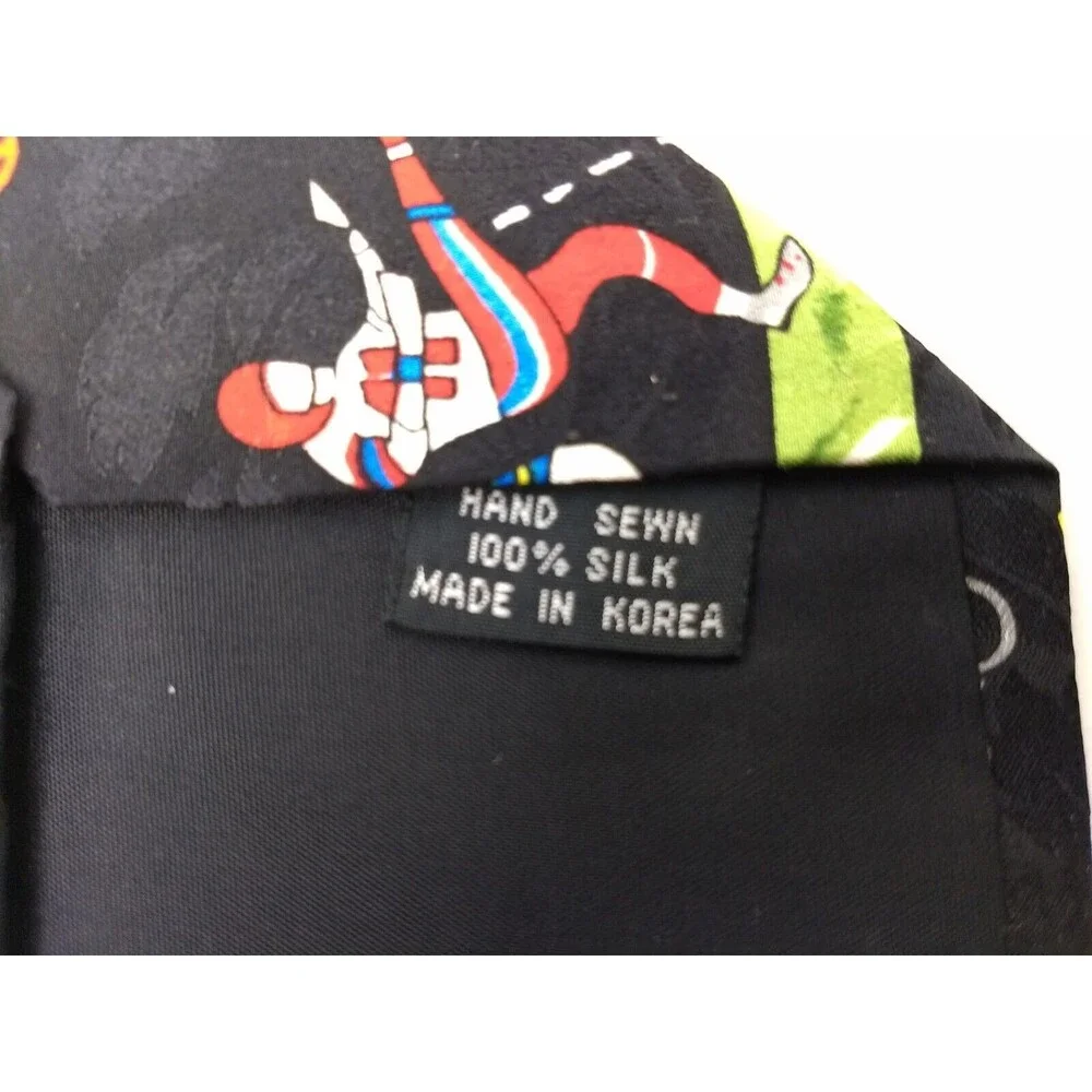 Nicole Miller FRIDAY NIGHT FOOTBALL Neck Tie‎ 100% Silk Vintage 1992 Hand Sewn